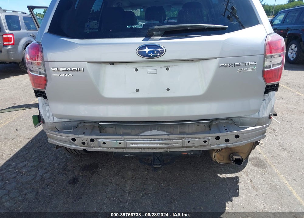 2014 SUBARU FORESTER 2.5I TOURING VIN: JF2SJAPC7EH498932