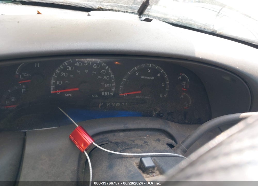 2000 FORD F150 VIN: 1FTRX17WXYNA11332