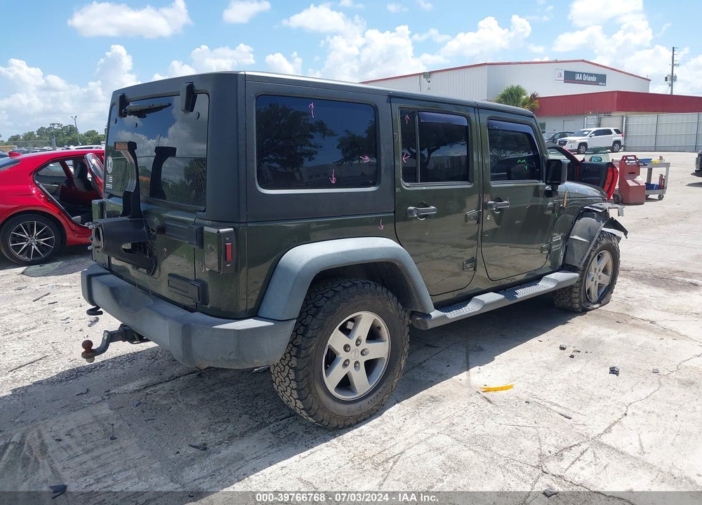 2016 JEEP WRANGLER UNLIMITED SPORT VIN: 1C4BJWDG0GL107915