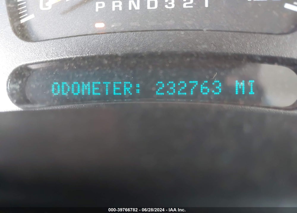 2006 CHEVROLET TAHOE LT VIN: 1GNEK13Z16R113743