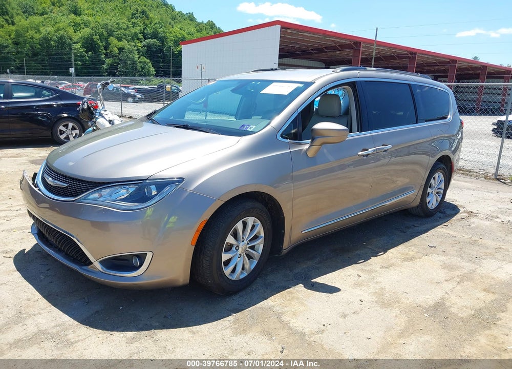2017 CHRYSLER PACIFICA VIN: 2C4RC1BG1HR837825