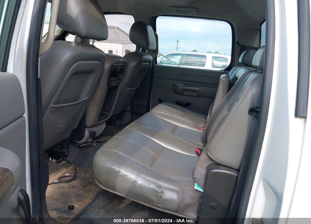 2011 CHEVROLET SILVERADO 3500HD CHASSIS WORK TRUCK VIN: 1GB4KZCLXBF126344