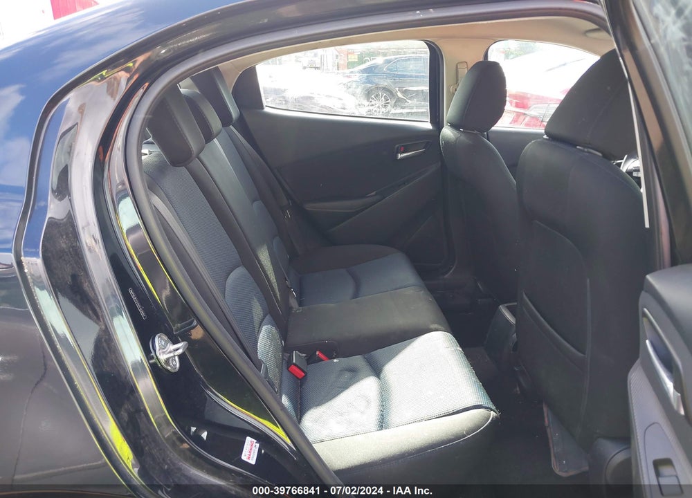2017 TOYOTA YARIS IA VIN: 3MYDLBYV4HY153651