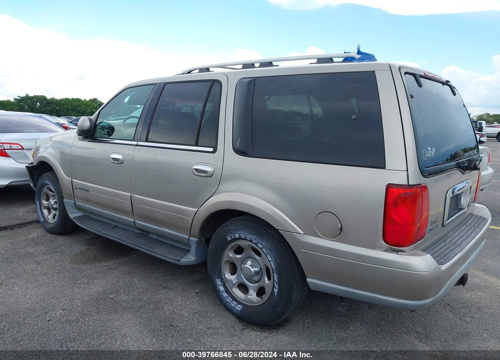 2001 LINCOLN NAVIGATOR VIN: 5LMFU28RX1LJ13797