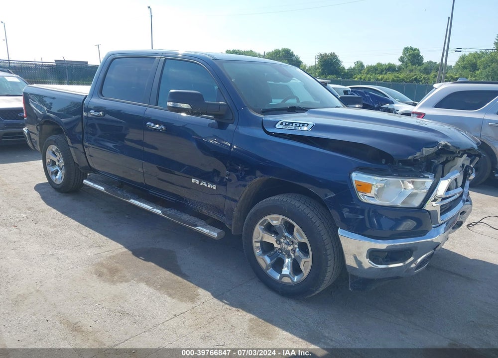 2019 RAM 1500 BIG HORN/LONE STAR 4X4 5'7 BOX VIN: 1C6SRFFT3KN622835