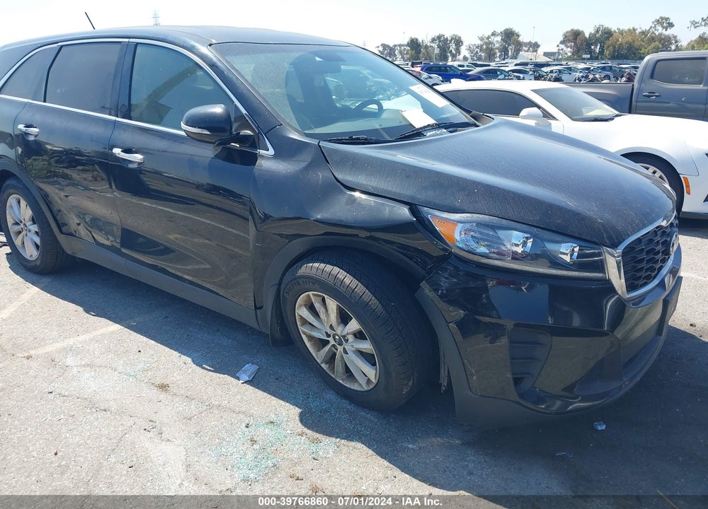2019 KIA SORENTO 2.4L LX VIN: 5XYPG4A30KG575657