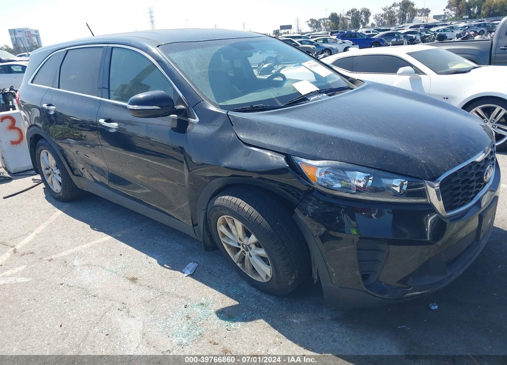 2019 KIA SORENTO 2.4L LX VIN: 5XYPG4A30KG575657