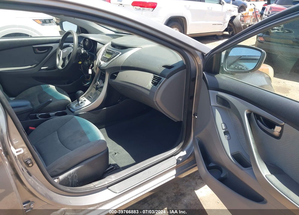 2012 HYUNDAI ELANTRA GLS VIN: 5NPDH4AE7CH073031