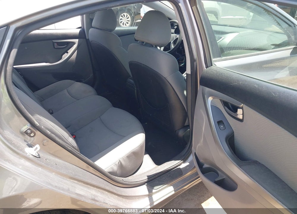 2012 HYUNDAI ELANTRA GLS VIN: 5NPDH4AE7CH073031