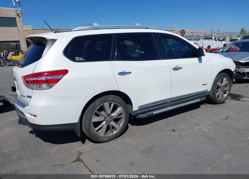 2014 NISSAN PATHFINDER HYBRID PLATINUM VIN: 5N1CR2MN0EC639016
