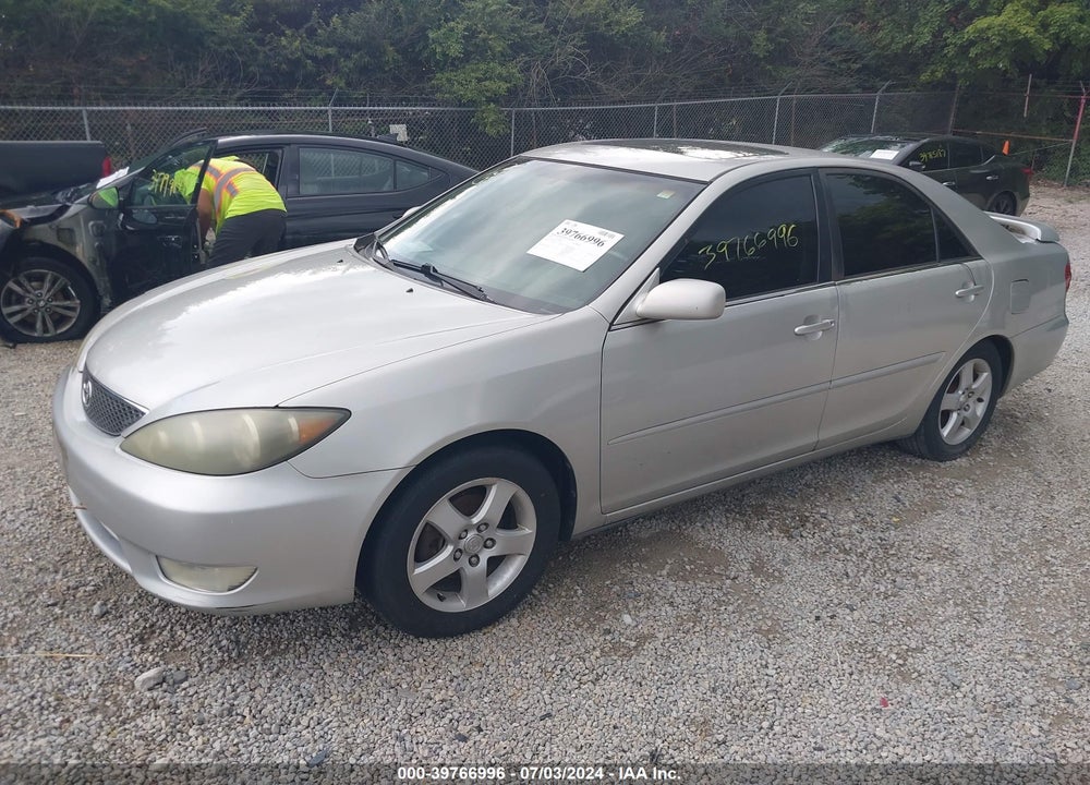 2006 TOYOTA CAMRY SE VIN: 4T1BE32KX6U703497