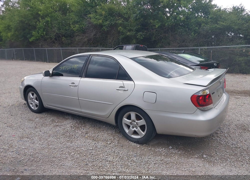2006 TOYOTA CAMRY SE VIN: 4T1BE32KX6U703497