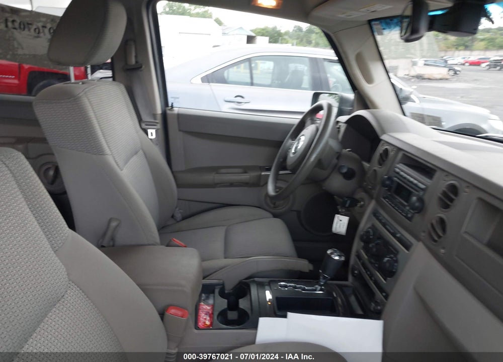 2006 JEEP COMMANDER VIN: 1J8HG48KX6C188148