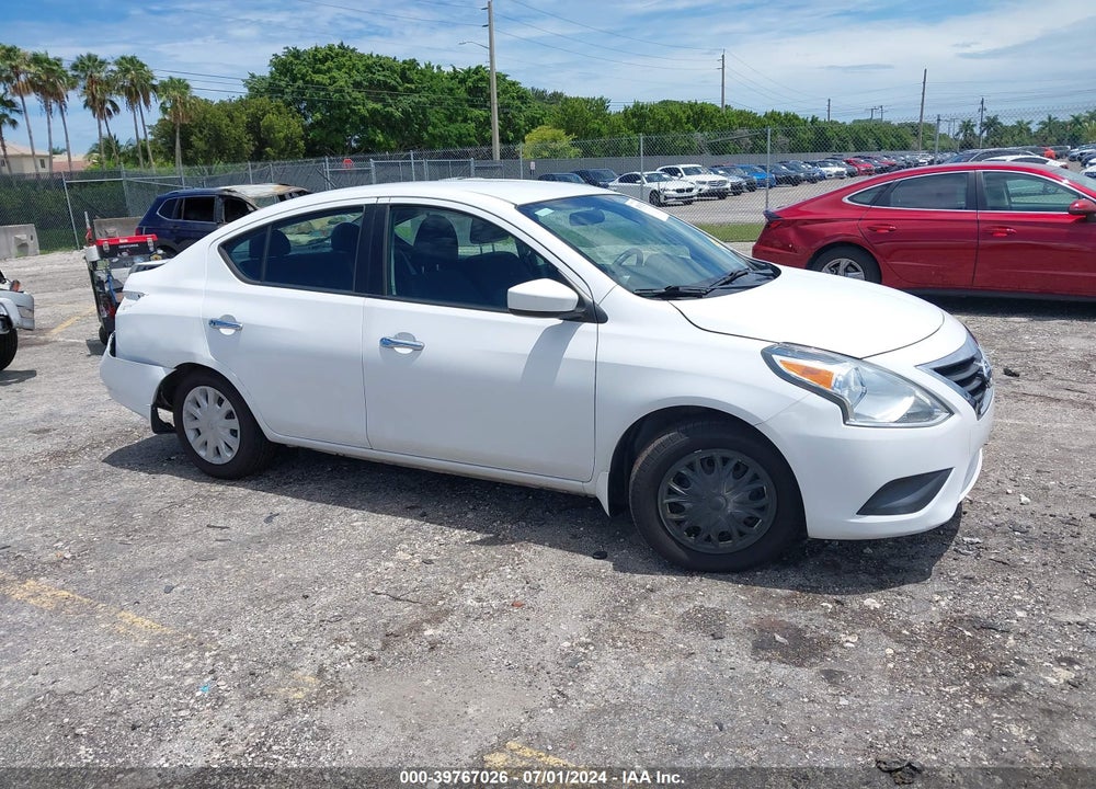 2017 NISSAN VERSA 1.6 SV VIN: 3N1CN7AP0HL832877