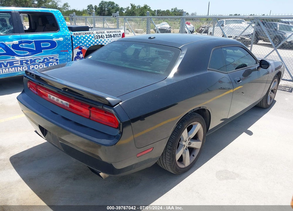 2009 DODGE CHALLENGER R/T VIN: 2B3LJ54T79H641510
