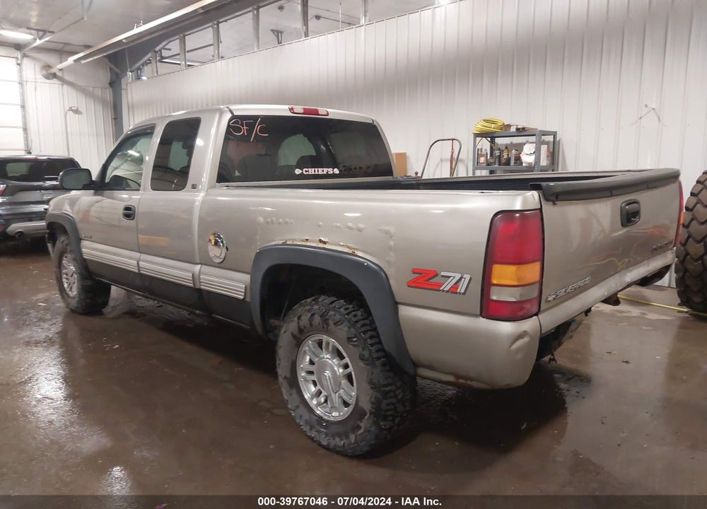 2000 CHEVROLET SILVERADO 1500 VIN: 2GCEK19T0Y1257615
