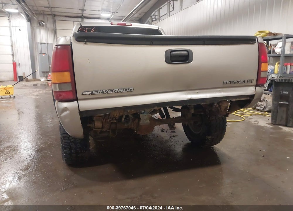 2000 CHEVROLET SILVERADO 1500 VIN: 2GCEK19T0Y1257615