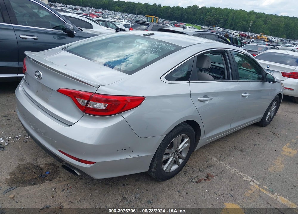 2016 HYUNDAI SONATA SE VIN: 5NPE24AF7GH357747