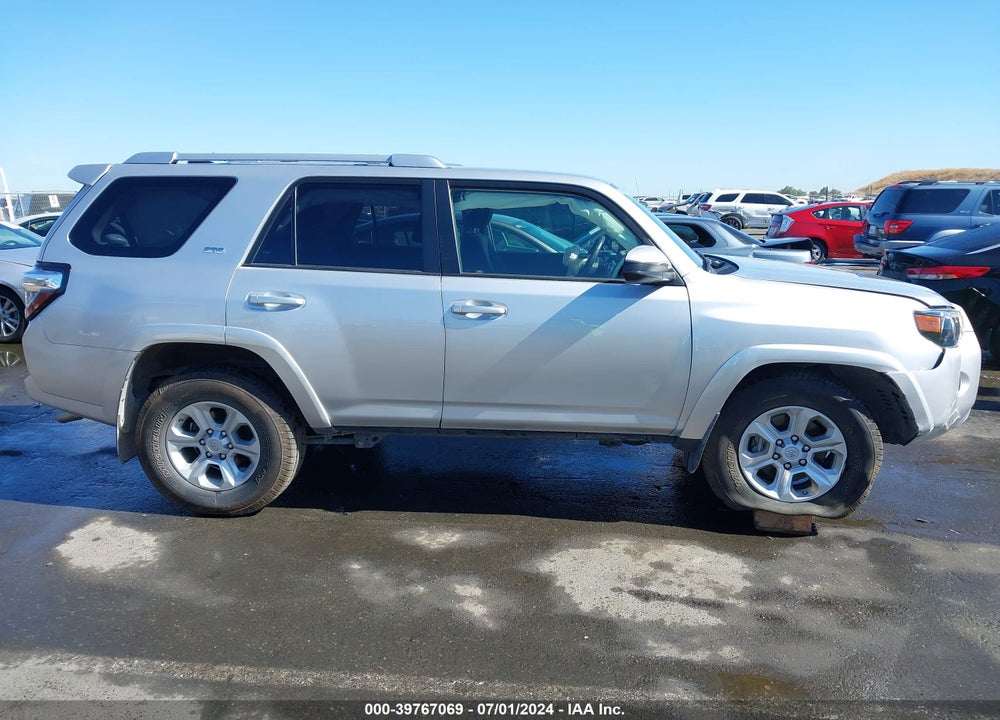 2016 TOYOTA 4RUNNER SR5 VIN: JTEBU5JR4G5399740