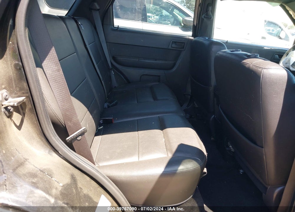 2010 FORD ESCAPE VIN: 1FMCU0DG2AKD27378
