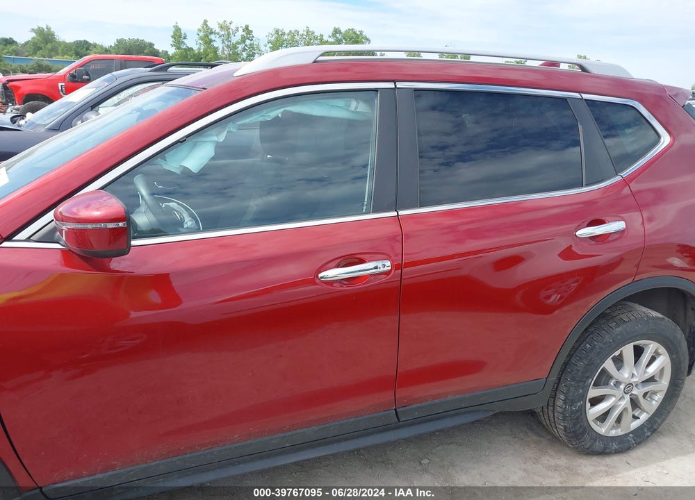 2018 NISSAN ROGUE SV VIN: 5N1AT2MVXJC838092