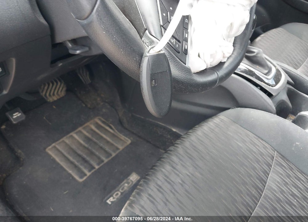 2018 NISSAN ROGUE SV VIN: 5N1AT2MVXJC838092