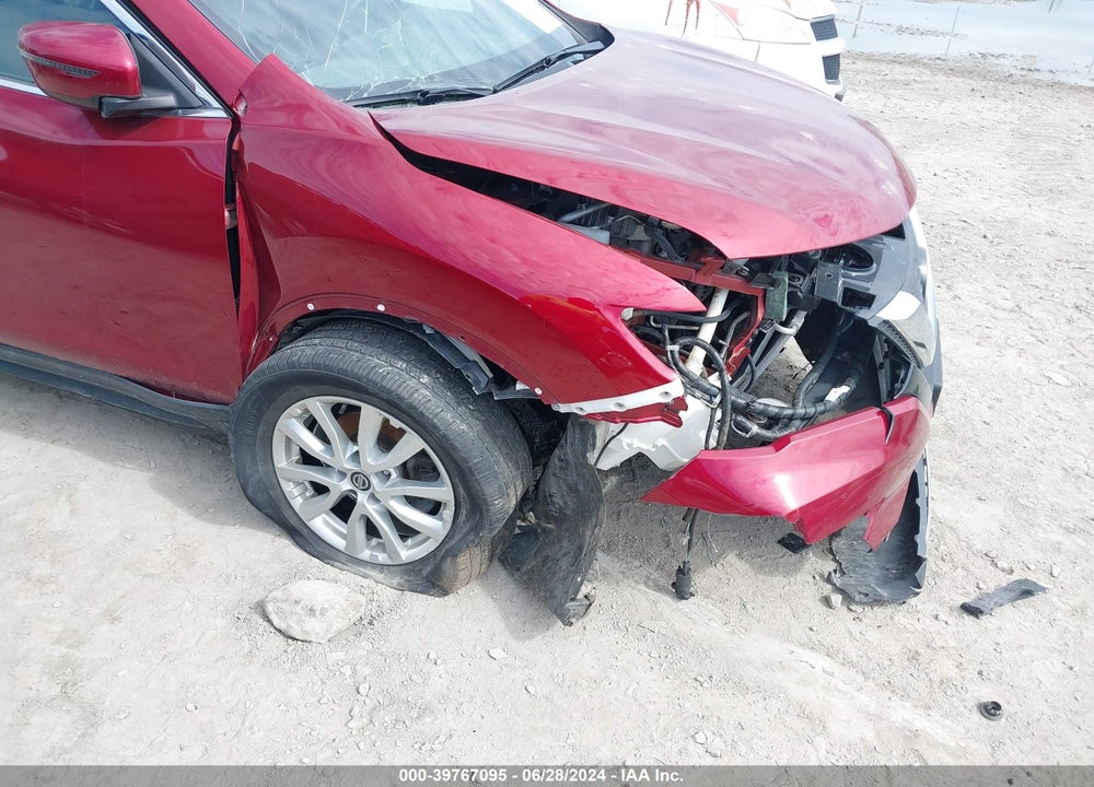 2018 NISSAN ROGUE SV VIN: 5N1AT2MVXJC838092