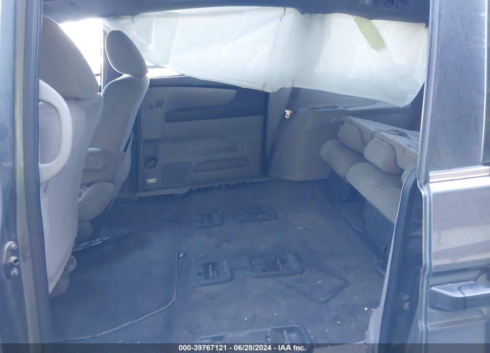 2011 HONDA ODYSSEY LX VIN: 5FNRL5H28BB019773