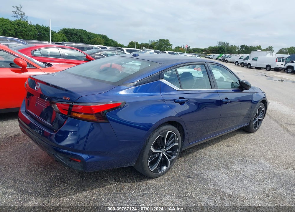 2023 NISSAN ALTIMA SR FWD VIN: 1N4BL4CV2PN330515