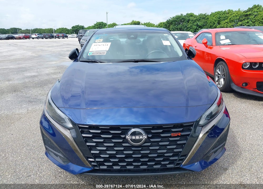 2023 NISSAN ALTIMA SR FWD VIN: 1N4BL4CV2PN330515