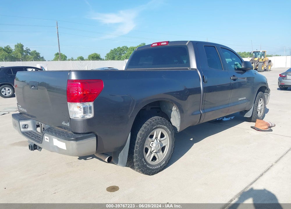 2011 TOYOTA TUNDRA GRADE 4.6L V8 VIN: 5TFUM5F11BX024420