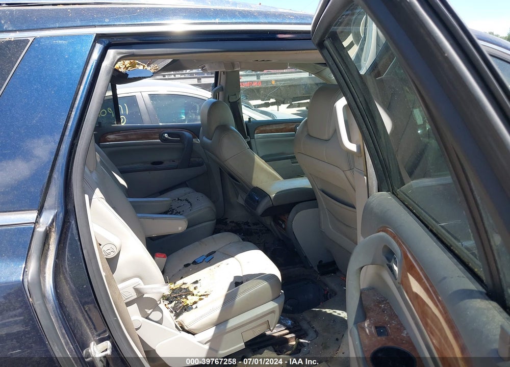 2008 BUICK ENCLAVE CXL VIN: 5GAER23718J228466
