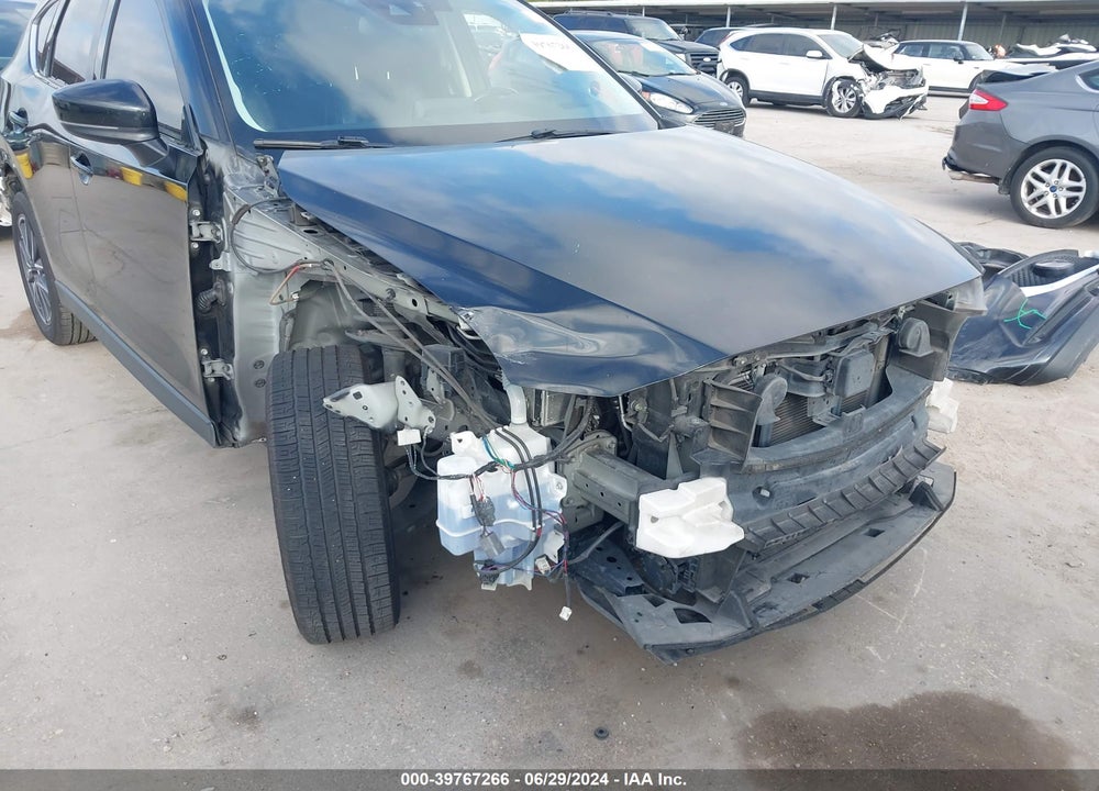 2017 MAZDA CX-5 VIN: JM3KFADLXH0137855