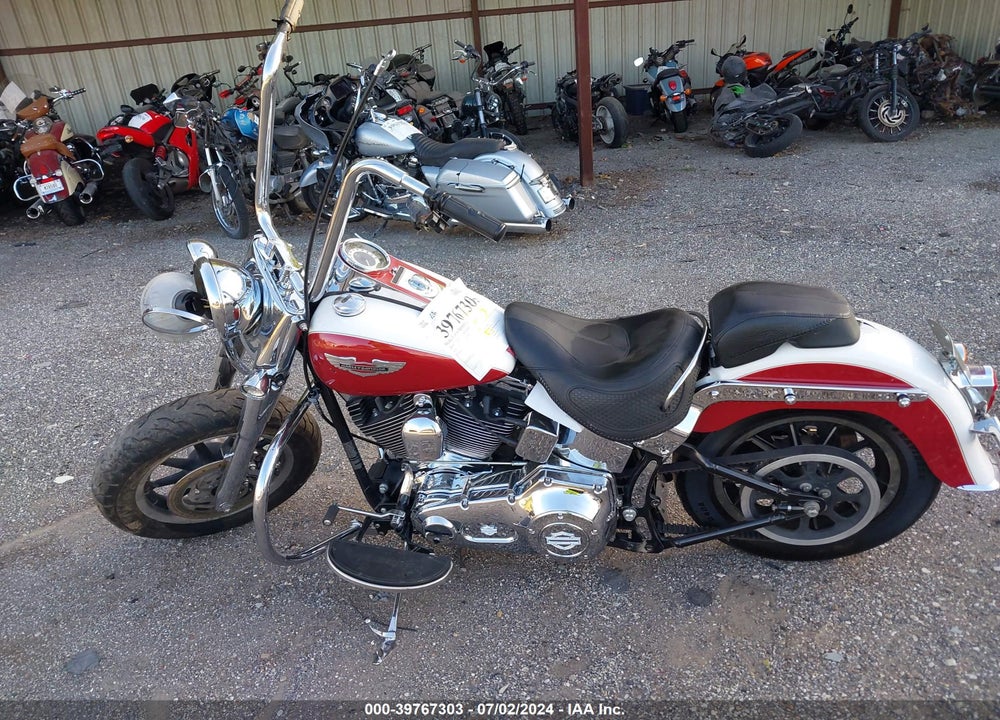 2005 HARLEY-DAVIDSON FLSTNI VIN: 1HD1JDB125Y032647
