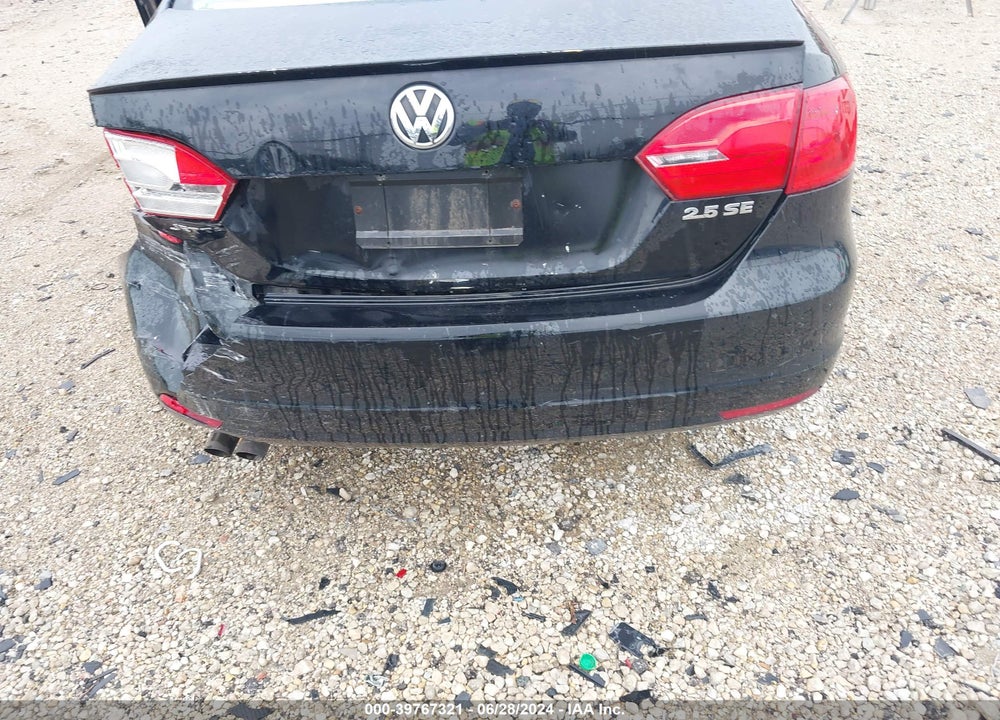 2013 VOLKSWAGEN JETTA 2.5L SE VIN: 3VWDP7AJ5DM377386