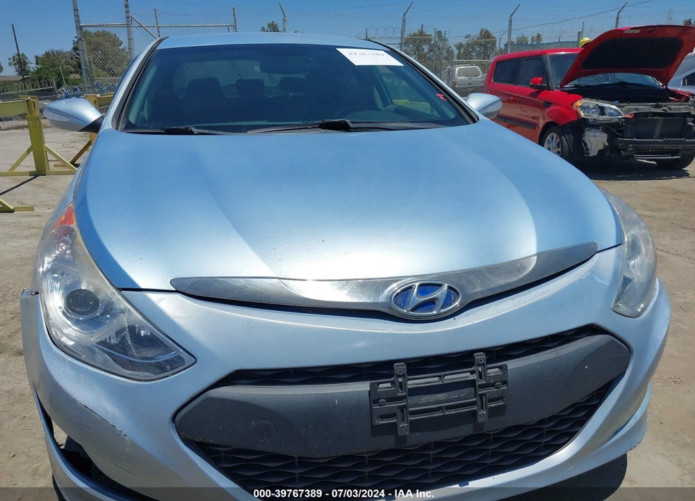 2013 HYUNDAI SONATA HYBRID LIMITED VIN: KMHEC4A45DA077092