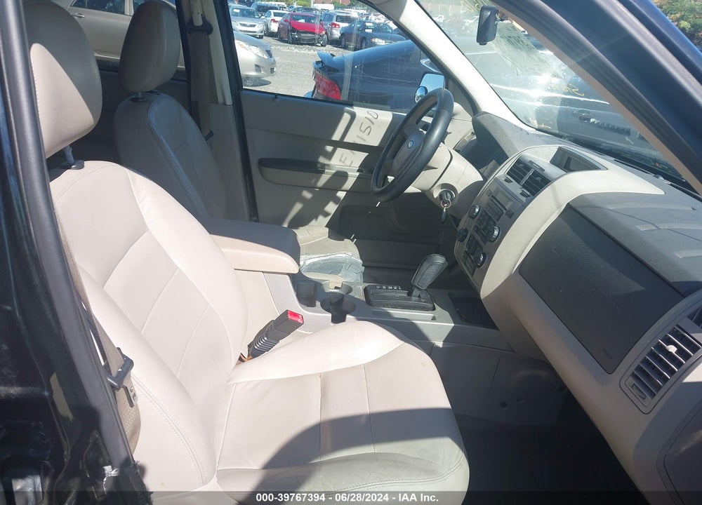 2008 FORD ESCAPE XLT VIN: 1FMCU93188KE11510