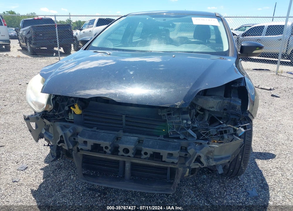2013 FORD FOCUS SE VIN: 1FADP3F28DL315176