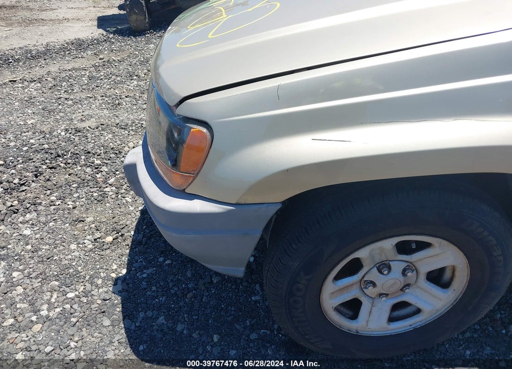 2001 JEEP GRAND CHEROKEE LAREDO VIN: 1J4GW48S11C645762