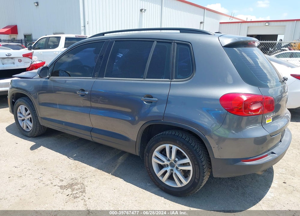 2016 VOLKSWAGEN TIGUAN S VIN: WVGAV7AX1GW609045