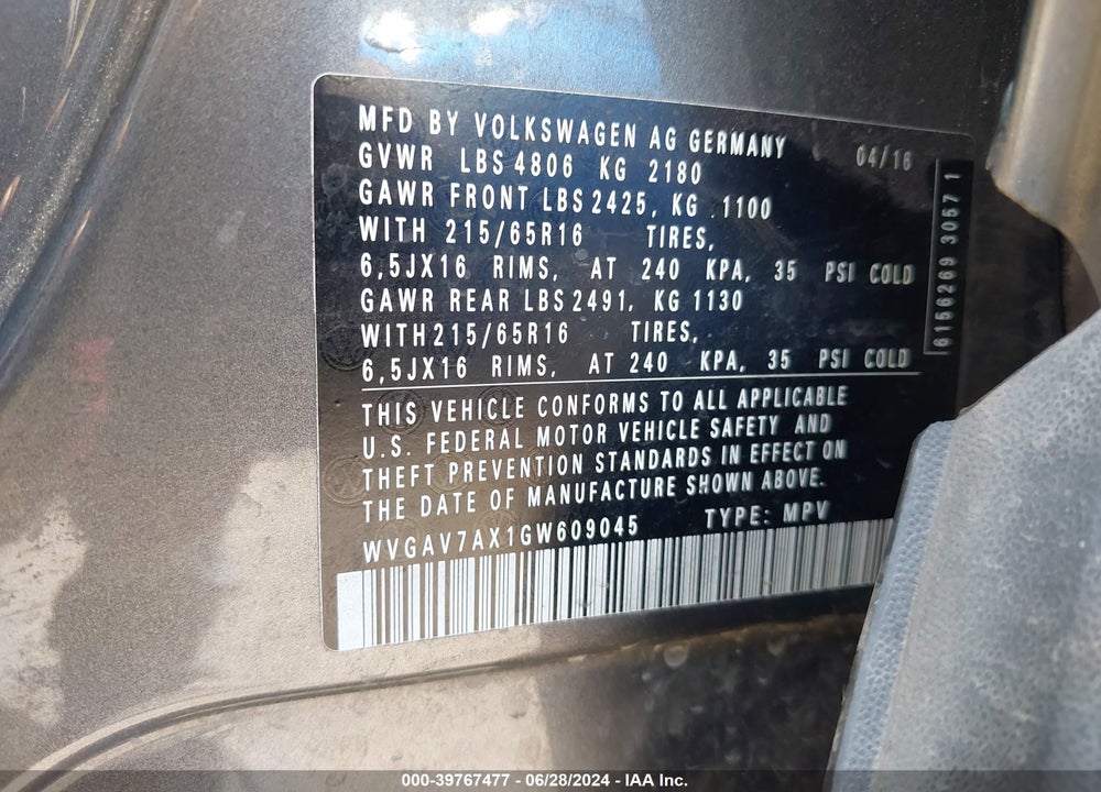 2016 VOLKSWAGEN TIGUAN S VIN: WVGAV7AX1GW609045