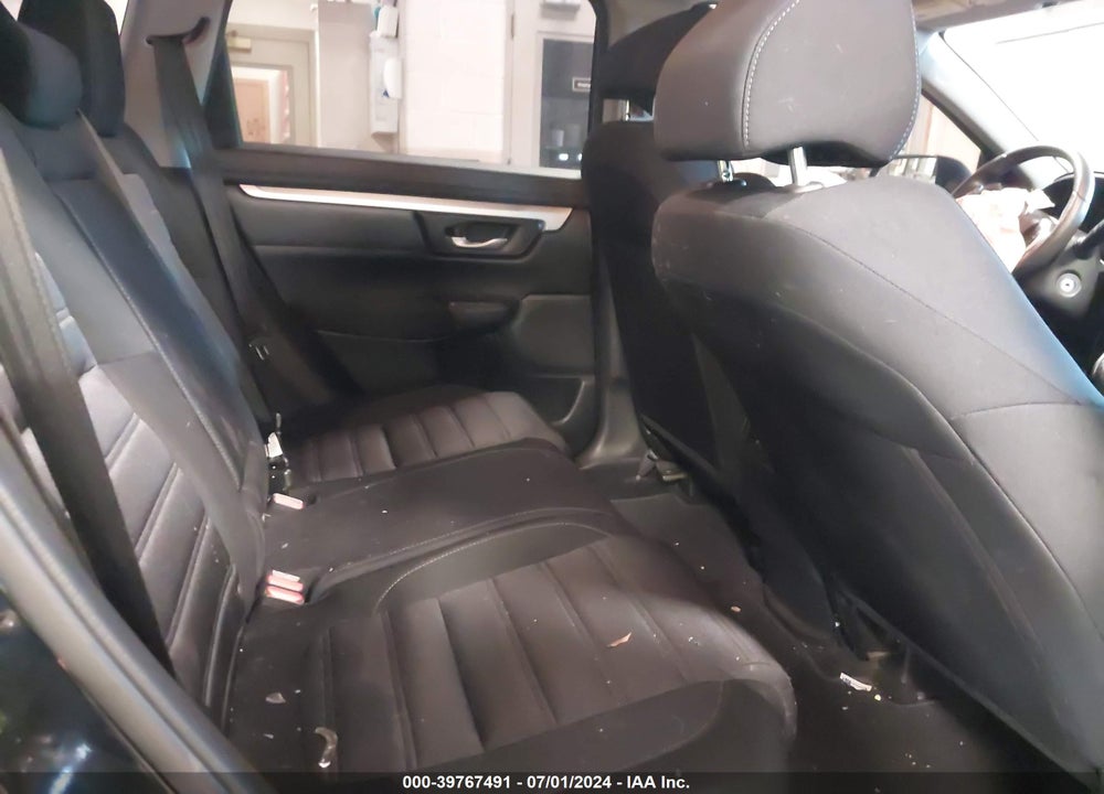 2019 HONDA CR-V LX VIN: 2HKRW6H34KH216320