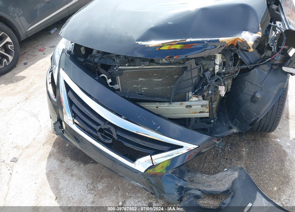 2018 NISSAN VERSA 1.6 SV VIN: 3N1CN7AP0JL880028