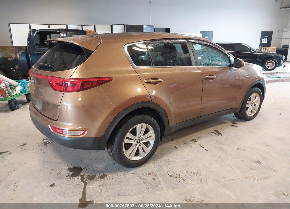 2017 KIA SPORTAGE LX VIN: KNDPMCAC3H7116177