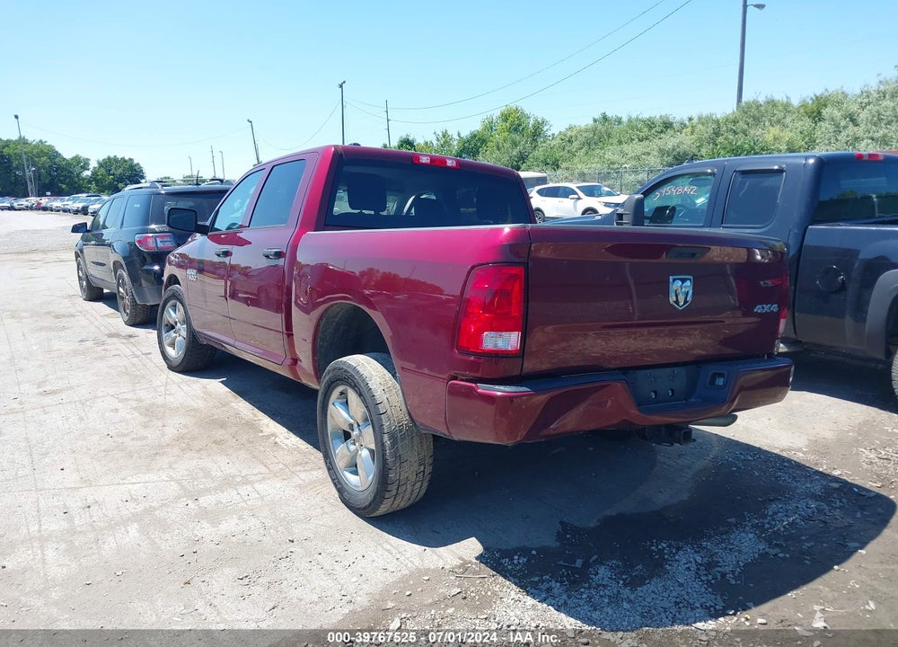 2017 RAM 1500 EXPRESS 4X4 5'7 BOX VIN: 1C6RR7KG2HS727258