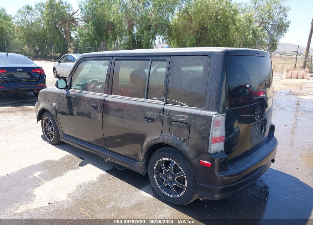 2005 SCION XB VIN: JTLKT324754003659