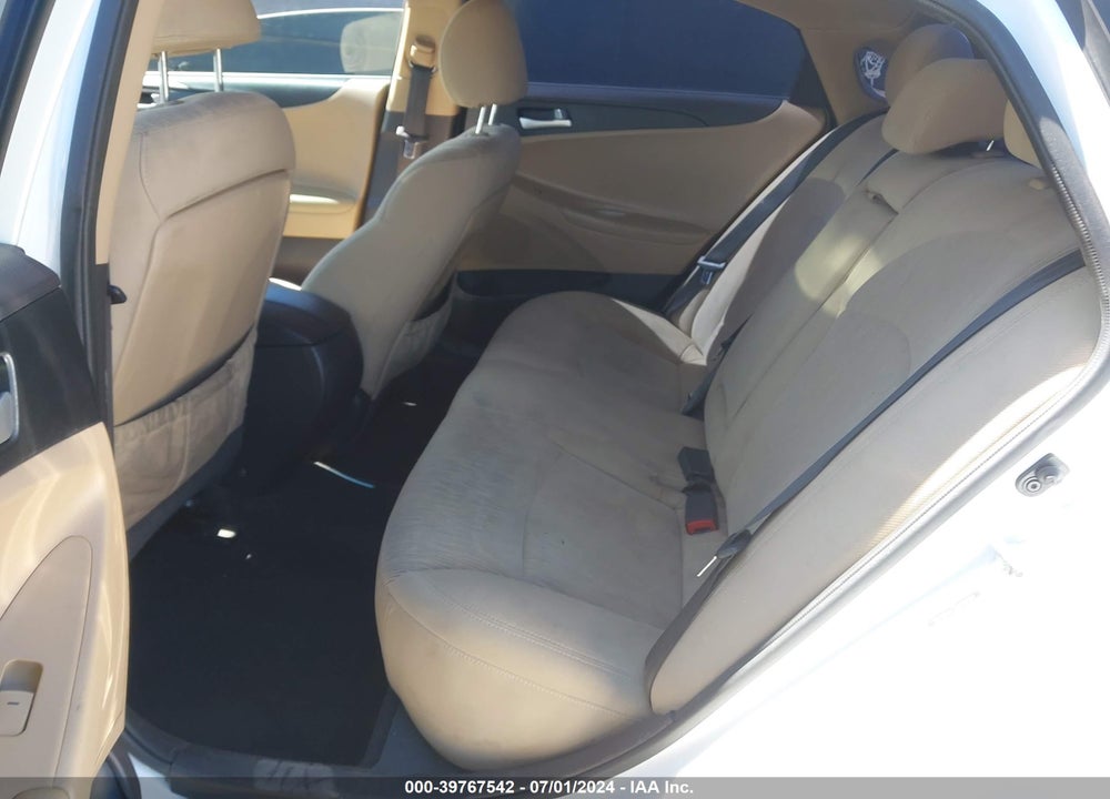 2013 HYUNDAI SONATA GLS VIN: 5NPEB4AC5DH747554