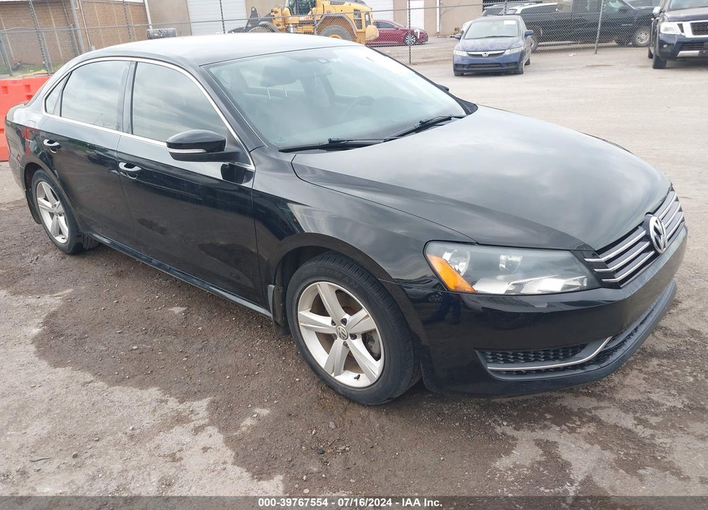 2013 VOLKSWAGEN PASSAT 2.5L SE VIN: 1VWBP7A33DC063147