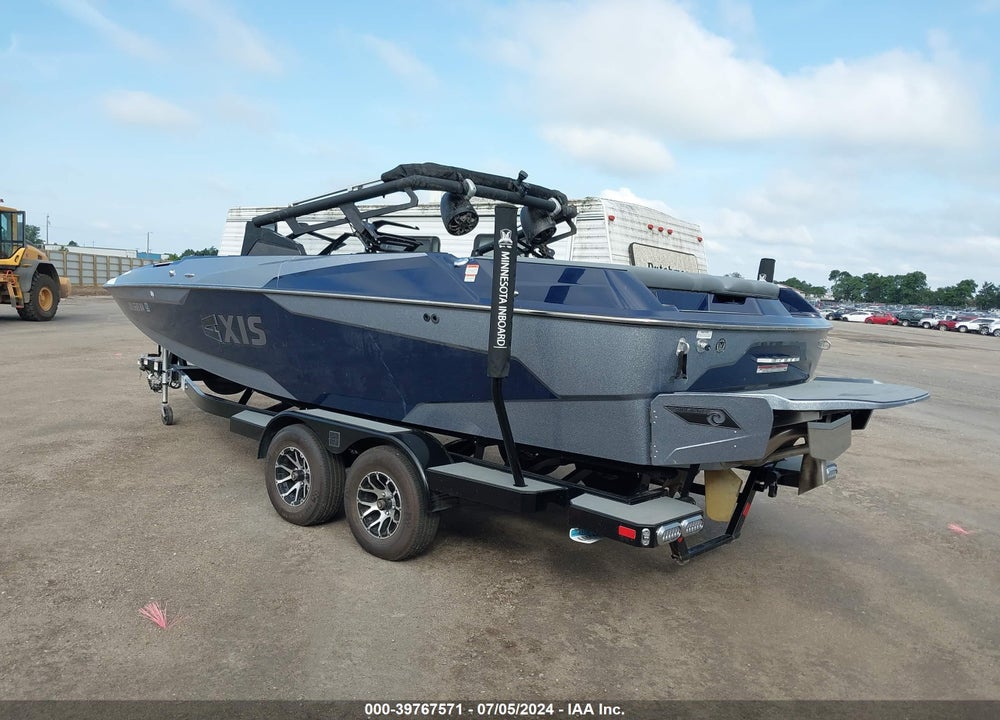 2021 AXIS WAKE VIN: AWRA7218F021