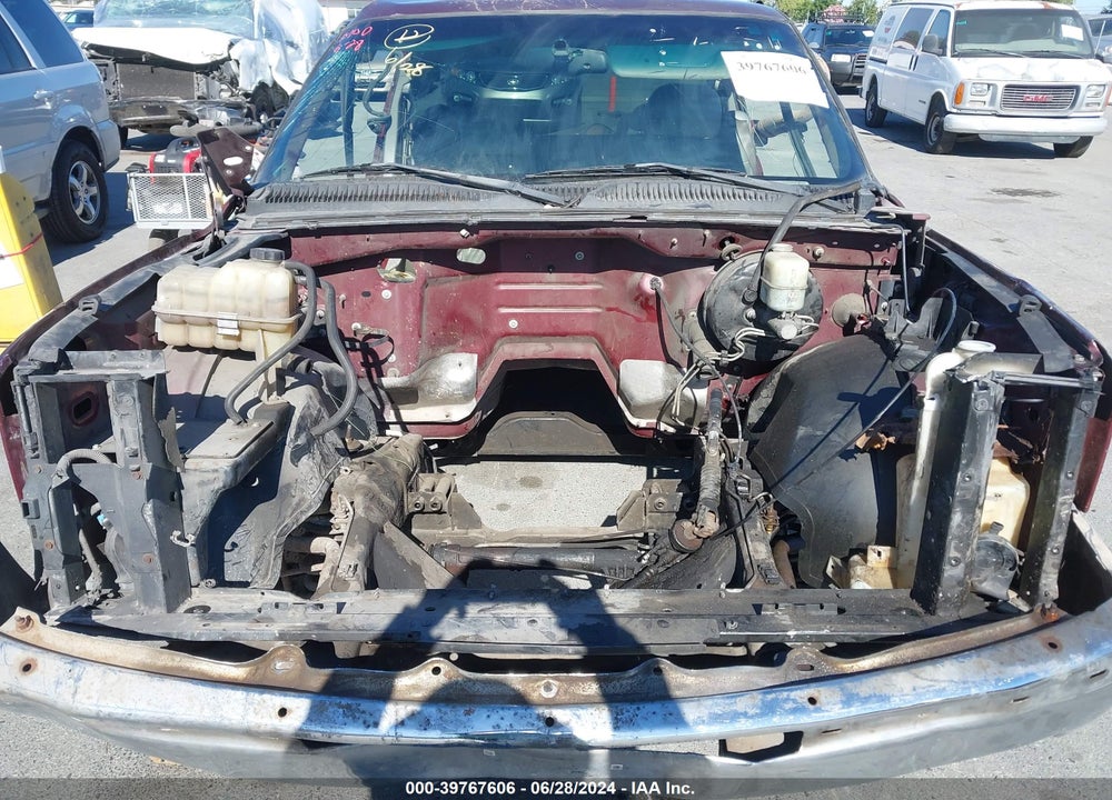 2000 CHEVROLET SILVERADO 1500 LT VIN: 2GCEC19T8Y1375795